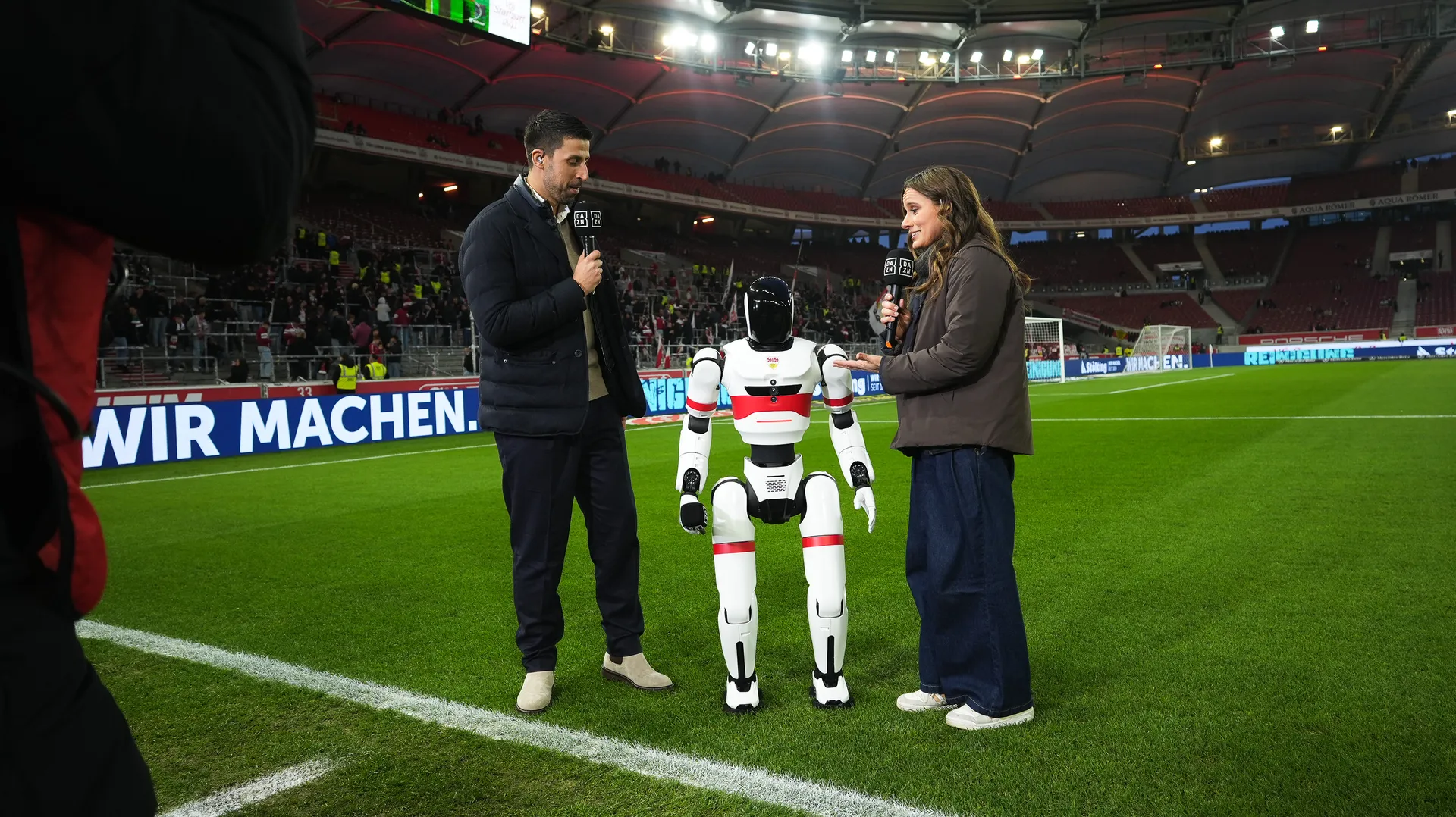 Robo Ballübergabe – Partner